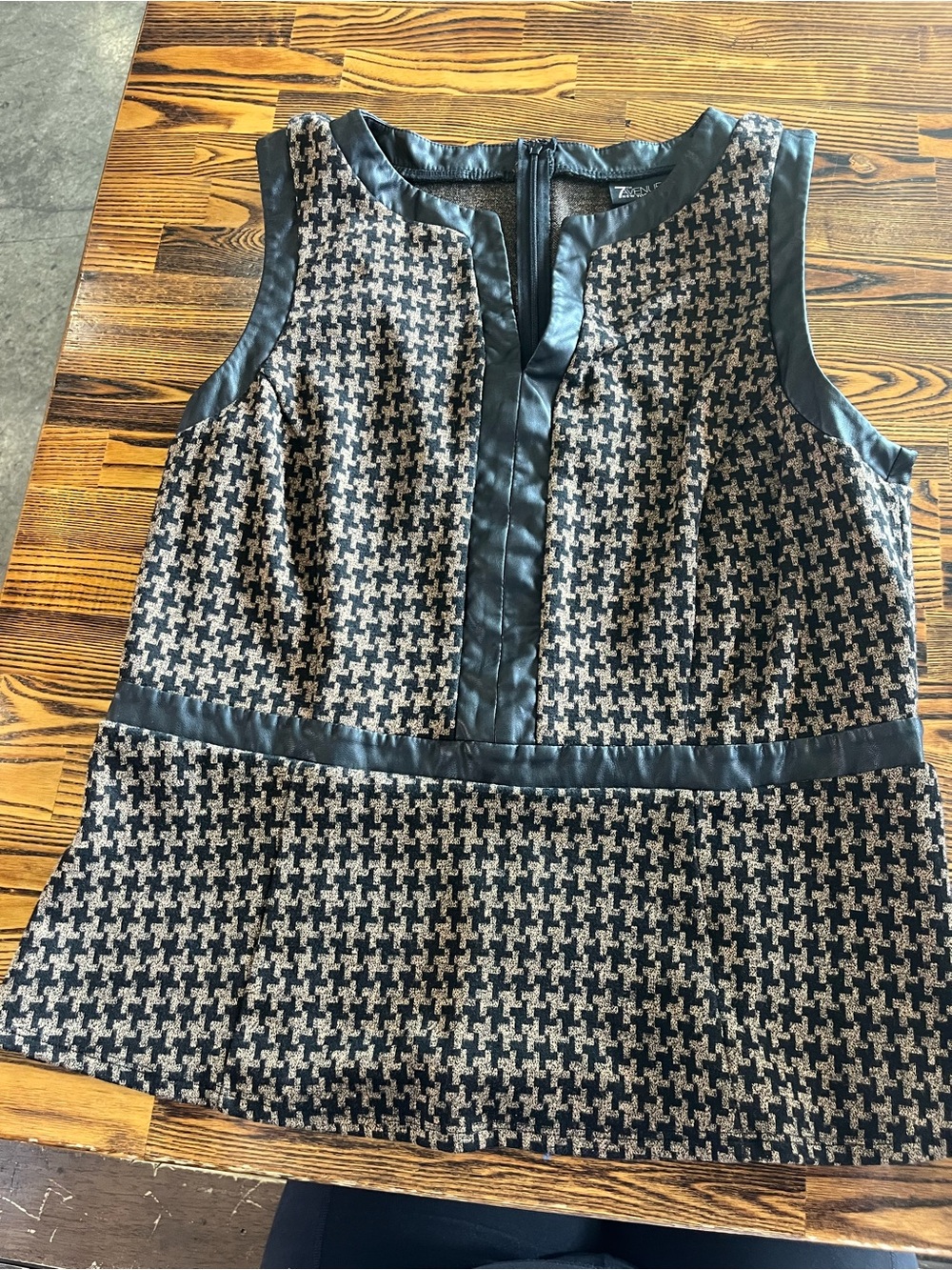 New York& Co Black and Tan Houndstooth Sleeveless Tunic with Faux-Leather